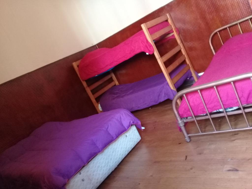Hostal Polanco Cerro Alegre Вальпараисо Номер фото